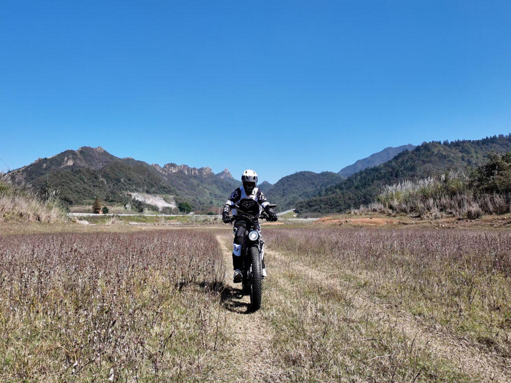 [Best&Cheapest Ebike]What are the benefits of a 5000w electric bike equipped with a dual suspension system for off-roading