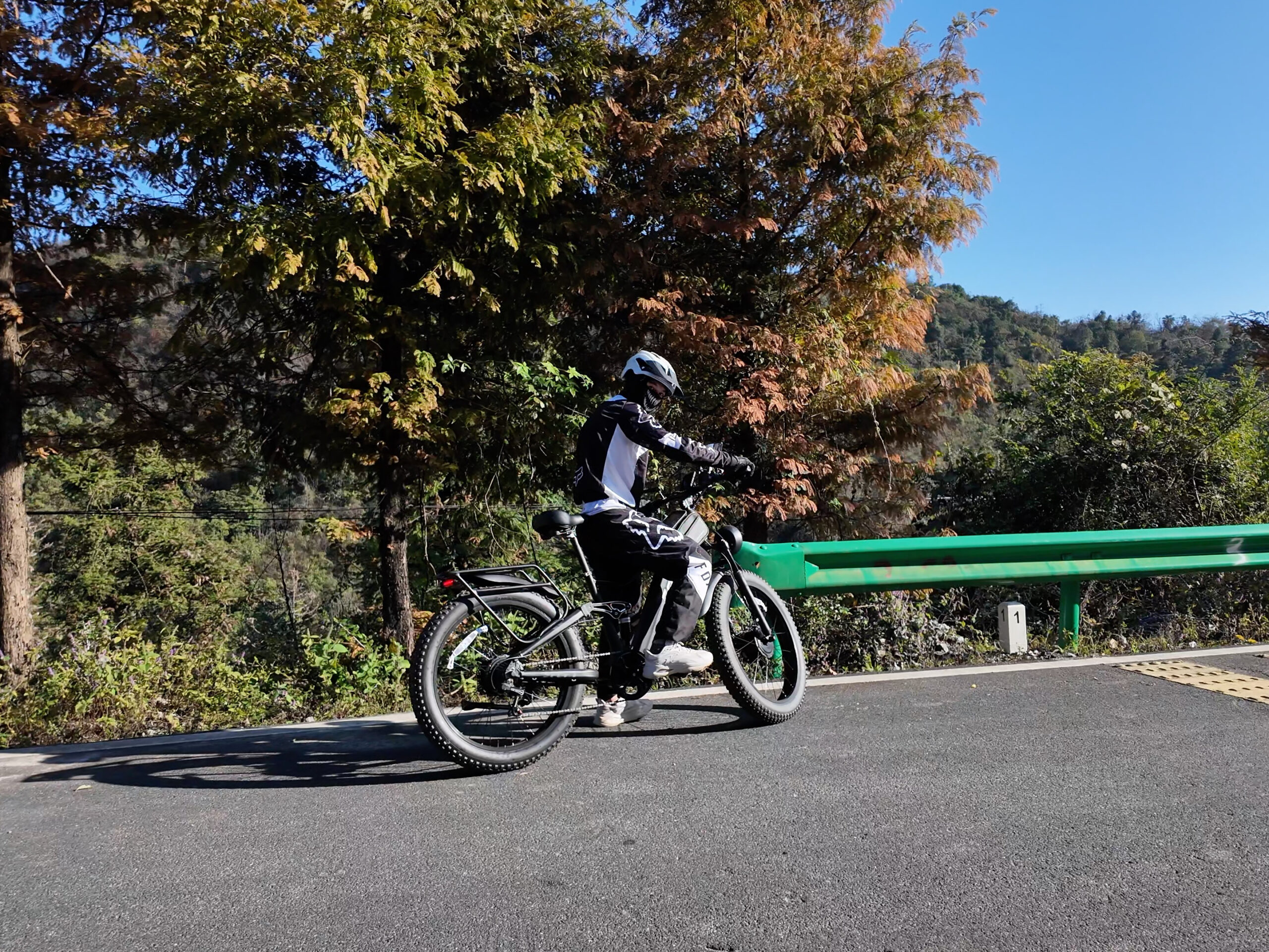 5000W Electric Bike Top Speed vs. 1000W: Which One Is Faster?