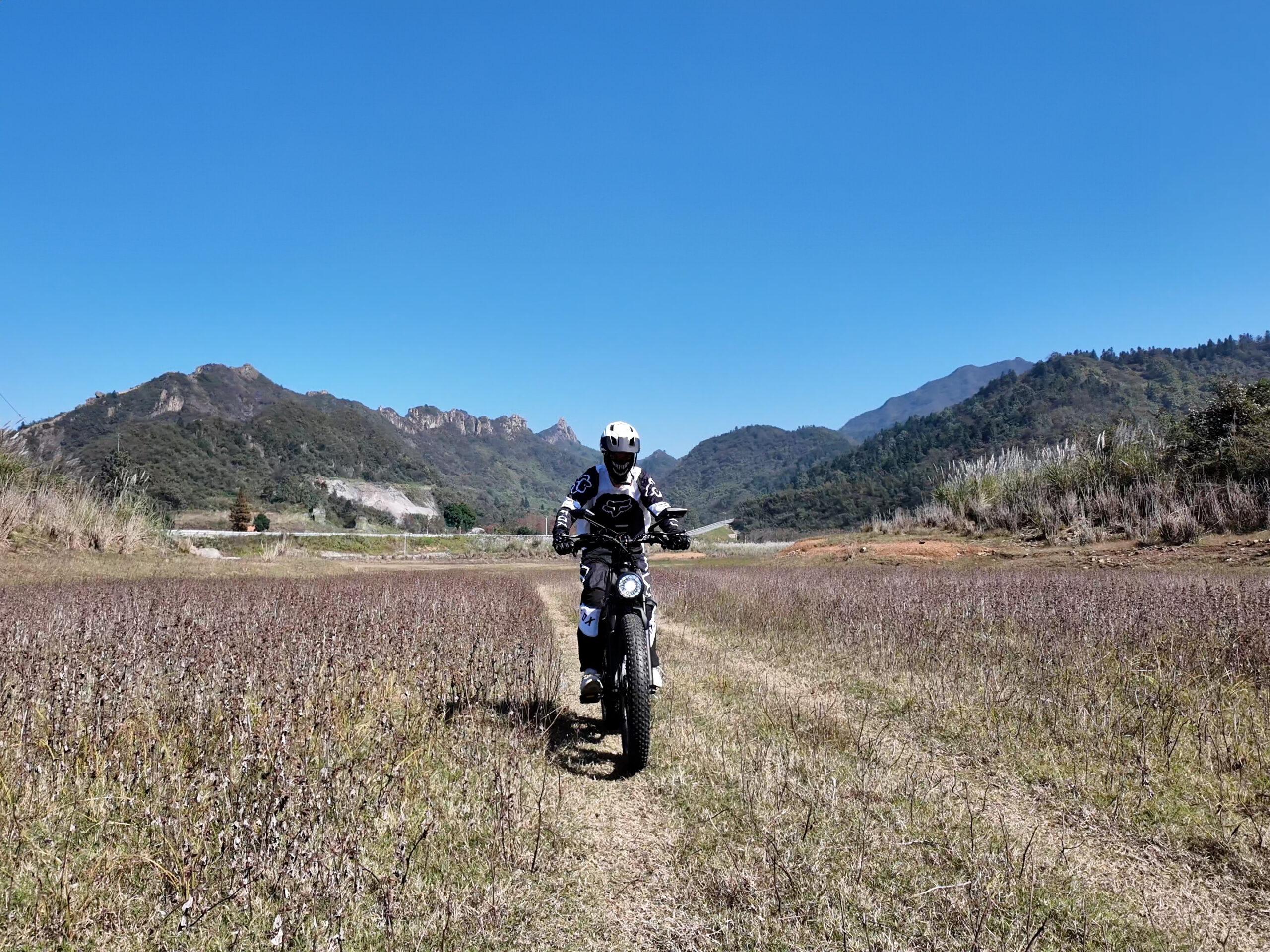 Best electric bikes under $1400